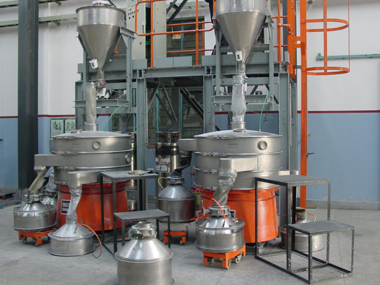 旋振篩現(xiàn)場(chǎng)