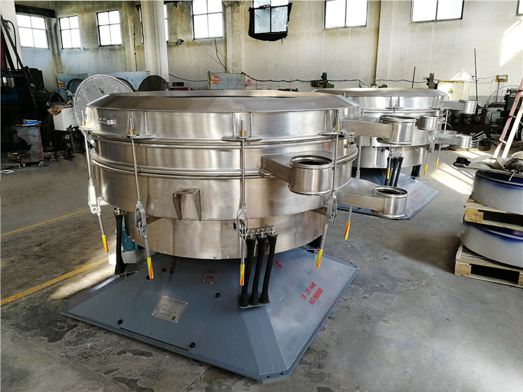 圓形搖擺篩現場